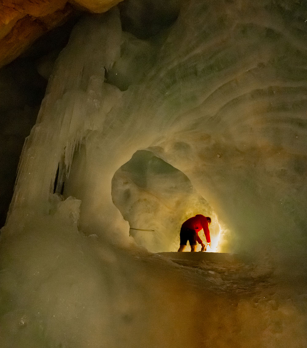 Eisriesenwelt Cave