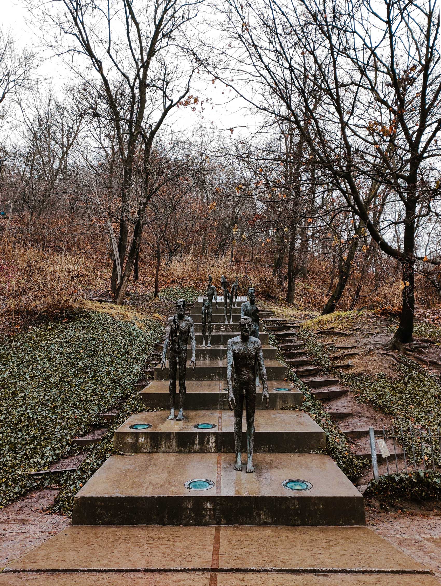 Memorial to the Victims of Communism, Prague