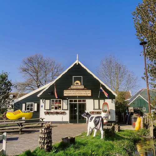 Netherlands Travel Guides - Marken Village