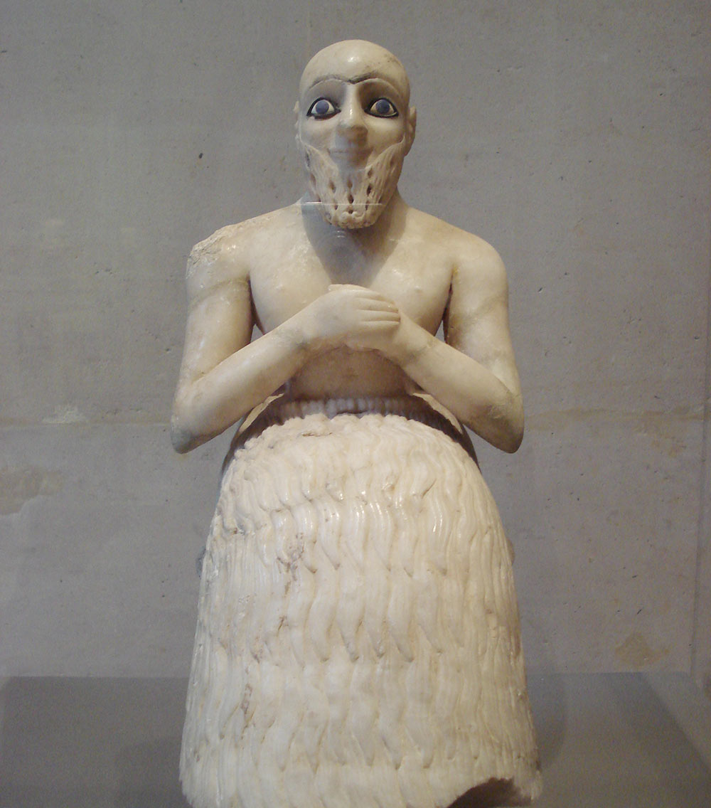 Paris Louvre -Statue Of The Nu-Banda Ebih-Il​