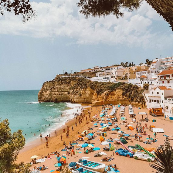 What to see in Alhambra The ultimate guide Globe Voyaging