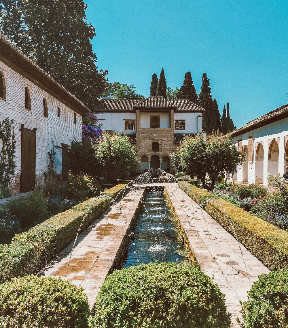 What to see in Alhambra The ultimate guide Globe Voyaging