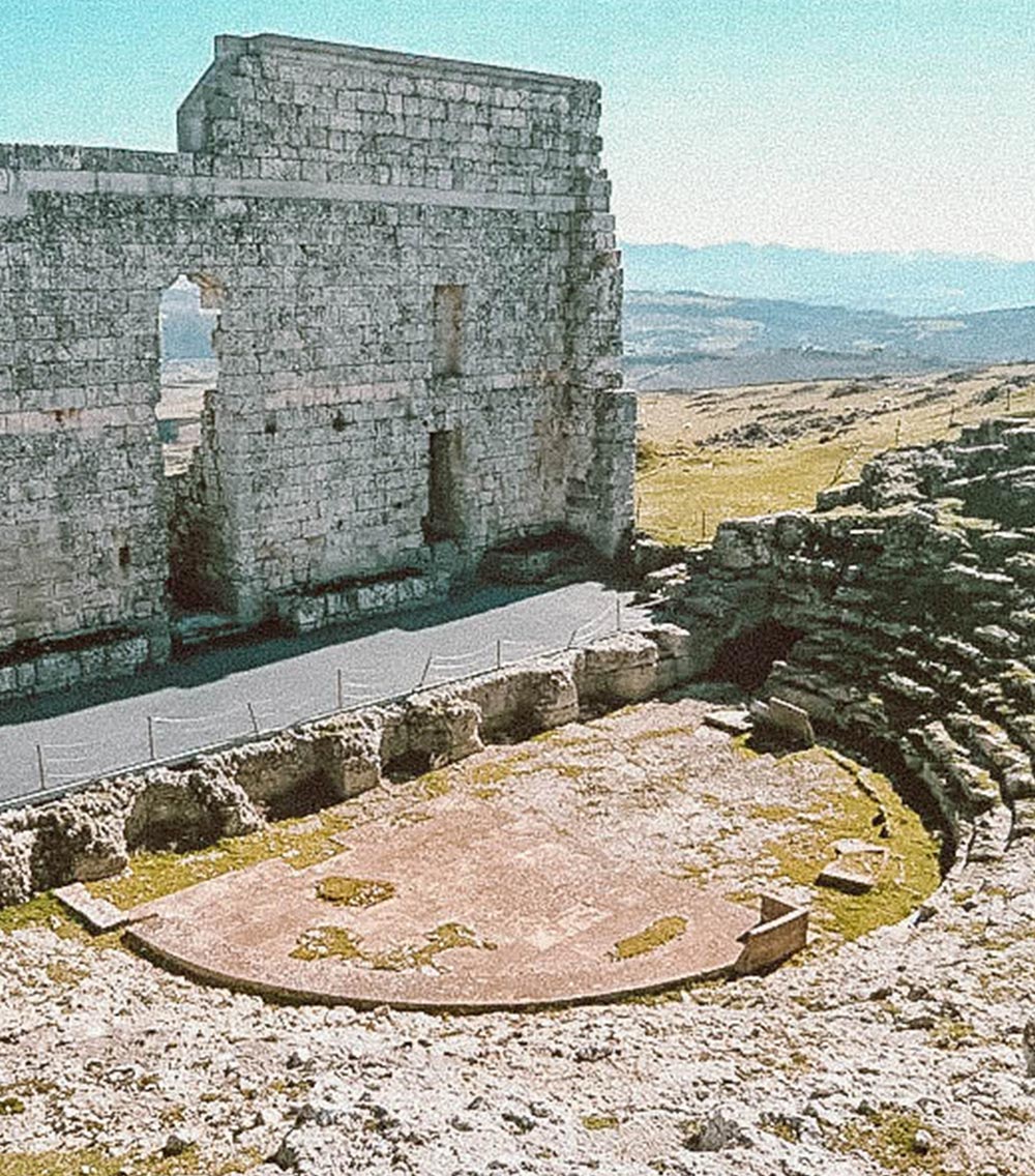 Acipino ruins