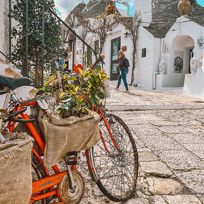 Alberobello rent a car