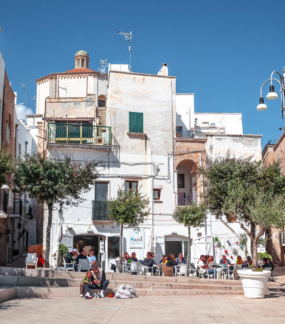 Polignano a Mare - Piazza Vitorrio Emanualle