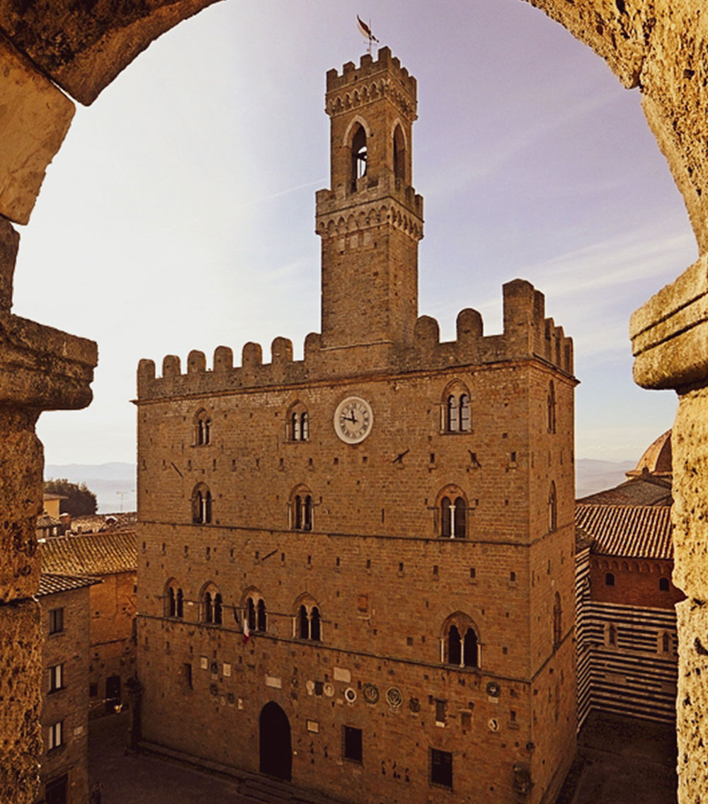 Piazza Dei Priori - Volterra