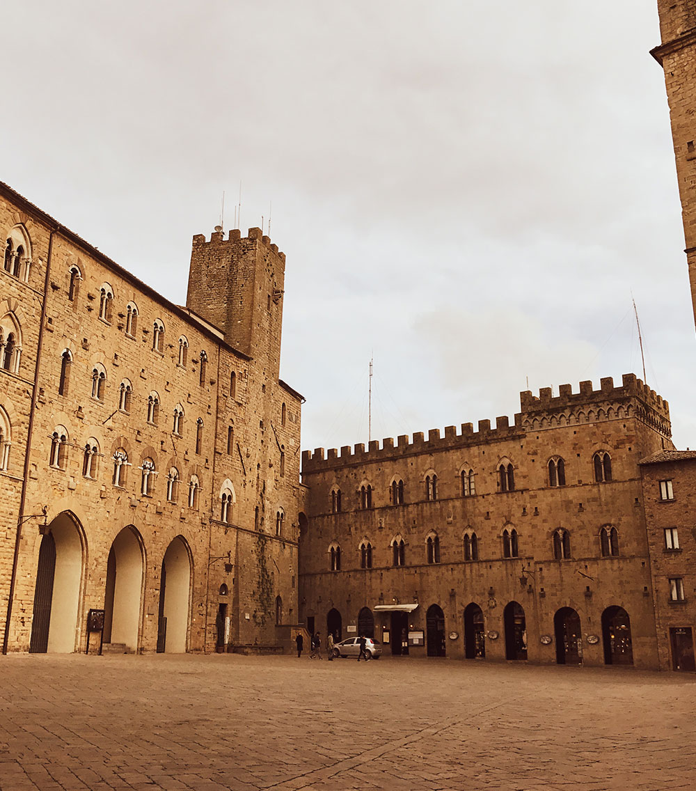 Piazza Dei Priori - Volterra