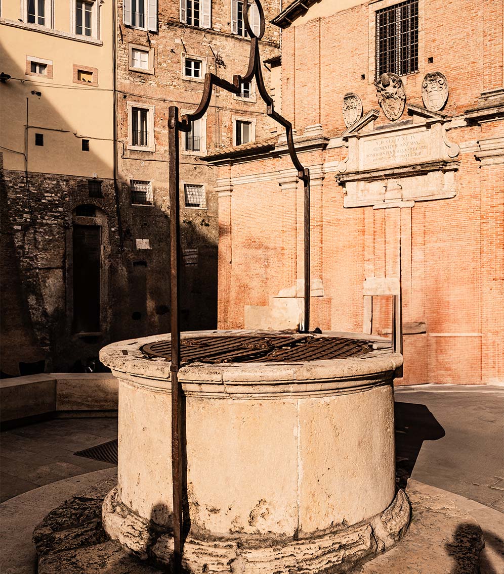 Etruscan Well (Pozzo Etrusco), Perugia