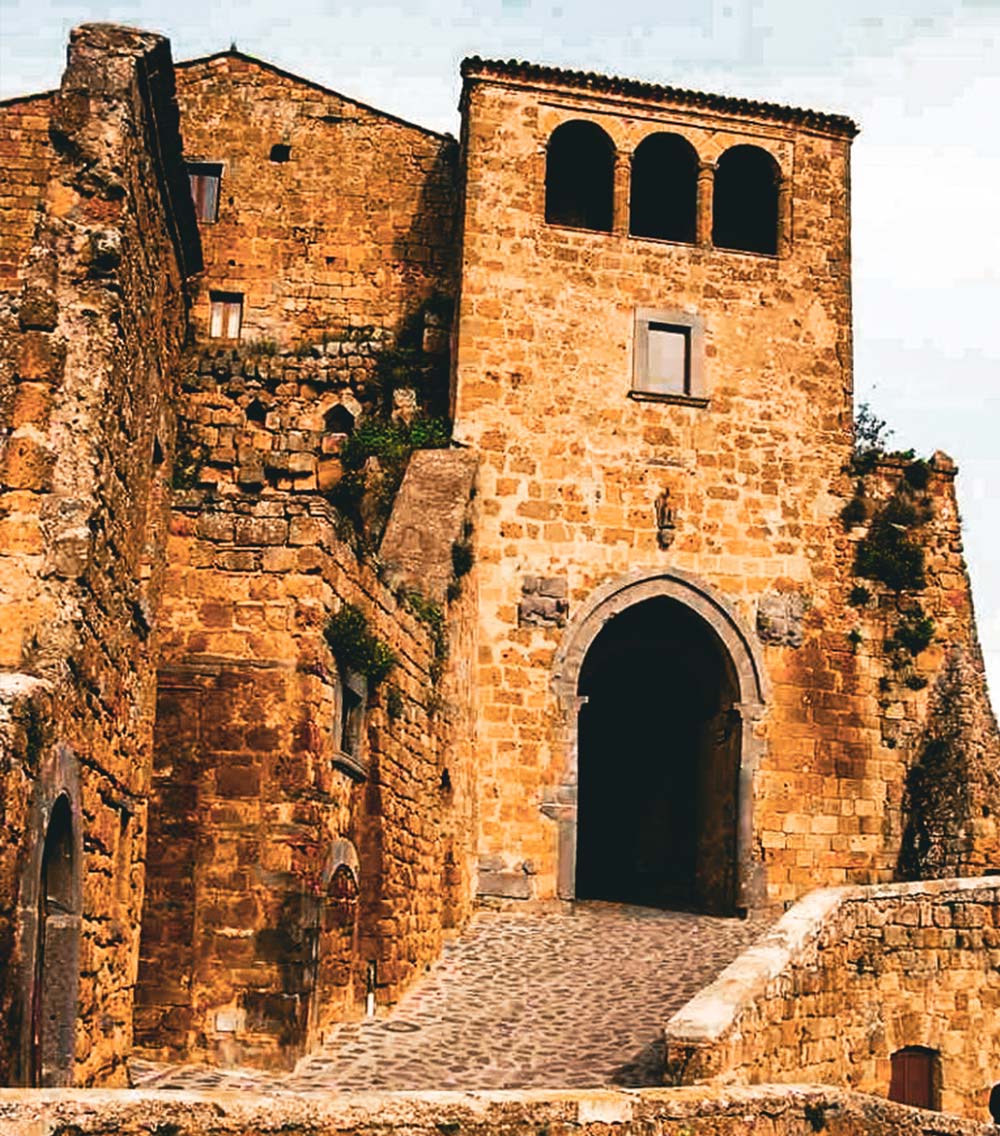 Porta Santa Maria ​